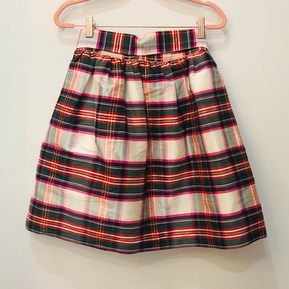 Crown & Ivy Plaid Skirt white red green with Bow size 4 - Picture 3 of 10
